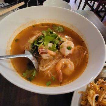 Bangkok Garden Thai Restaurant - Tom Yum Noodle w/ shrimp - Thai Near Me - Hackensack, New Jersey Bangkok Garden Thai Restaurant - Tom Yum Noodle w/ shrimp - Thai Near Me - Hackensack, New Jersey