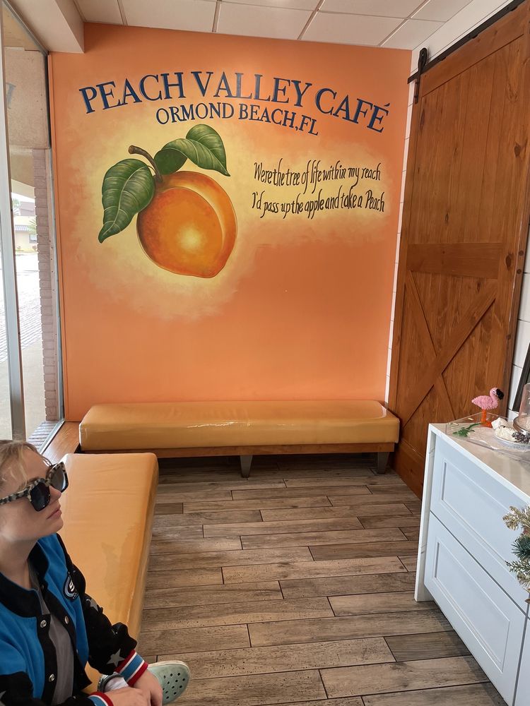 Peach Valley Cafè