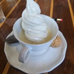 Lemongato Lemongato