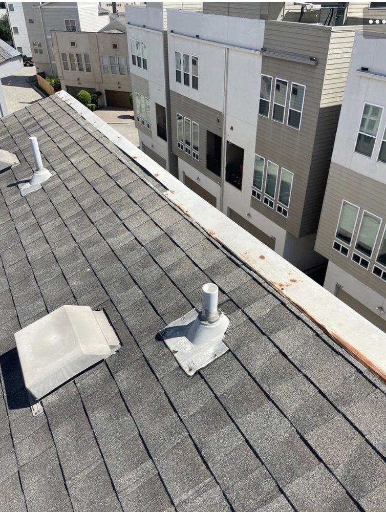 Slide of Tetralto Roofing