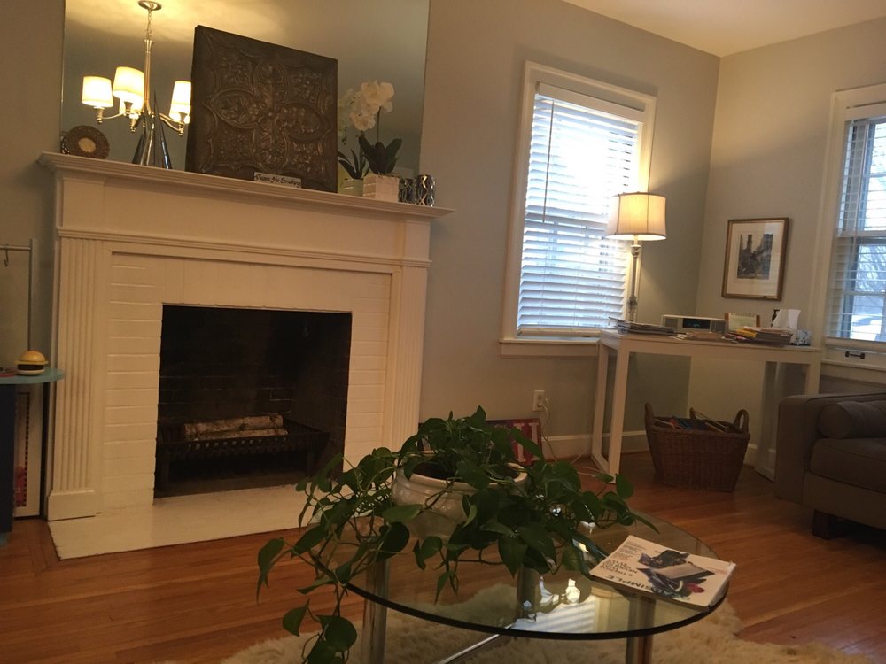 Calli Weis, LCSW - grief counselor in Louisville, KY