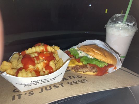 Shake Shack Bay Street by null