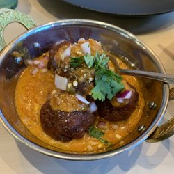 Cuisine Express Indienne - Kofta curry, a lovely vegetarian option made of gourd, potatoes and tomatoes in a coconut sauce, definitely my favourite!