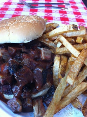 Danny Edwards BLVD BBQ by null