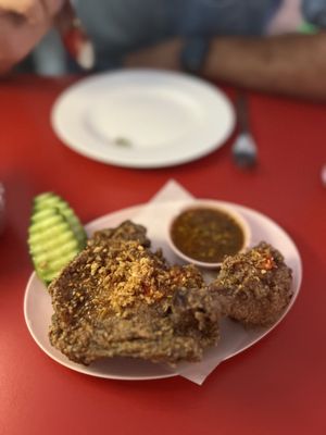 Na Na Thai by null