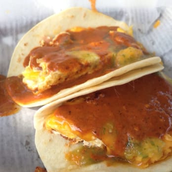 El Primo - Bacon Egg Cheese & Chorizo Egg Cheese tacos - Tacos Near Me - Austin, Texas