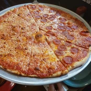 Joey Nova's Pizzeria  - Heaven - Pizza Near Me - Excelsior, Minnesota