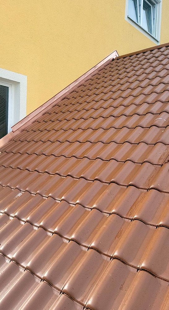 Slide of Alum Rock Roofing