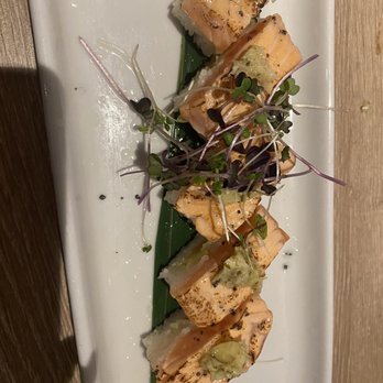 Seabutter - Laguna Beach - Salmon Avo pressed roll, a must!! - Japanese Near Me - Laguna Beach, California Seabutter - Laguna Beach - Salmon Avo pressed roll, a must!! - Japanese Near Me - Laguna Beach, California