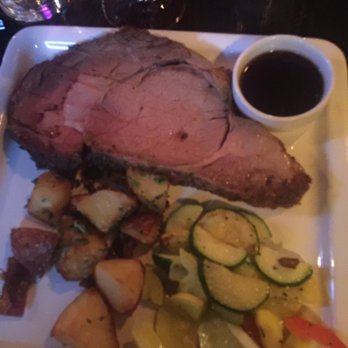 Zin GastroPub - Gastropubs Near Me - Lake Zurich, Illinois Zin GastroPub - Gastropubs Near Me - Lake Zurich, Illinois