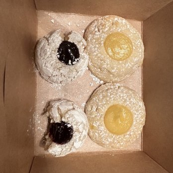 Stacco House by Mammamia - Amaretto and Lemon thumbprint cookies - Gelato Near Me - Carmel, Indiana Stacco House by Mammamia - Amaretto and Lemon thumbprint cookies - Gelato Near Me - Carmel, Indiana
