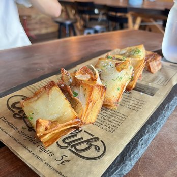 Farmhouse Cafe - Potato mille feuille - Breakfast & Brunch Near Me - Honolulu, Hawaii