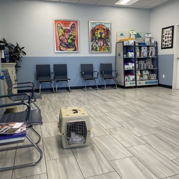 Vail Ranch Veterinary Hospital - Veterinarians Near Me - Temecula, California