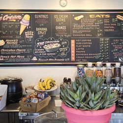 Corner Scoop - Menu behind counter