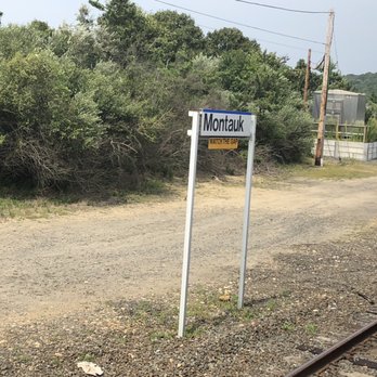 LIRR Station - Montauk - Public Transportation Near Me