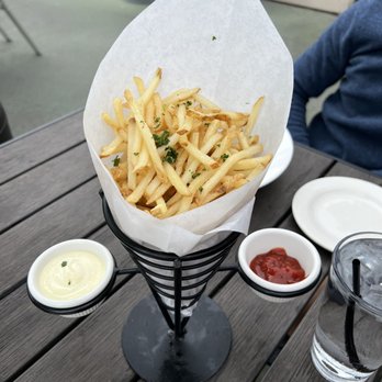 The 3rd Corner - Fries - Wine Bars Near Me - San Diego, California