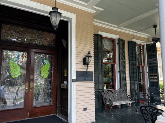 The Gilded Perch by null