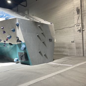 SPORTROCK CLIMBING CENTER - Updated March 2026 - 137 Photos & 190 ...