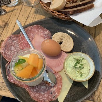 Cotidiano Gärtnerplatz - Munchens #1 - Cafes Near Me - Munich, BY Cotidiano Gärtnerplatz - Munchens #1 - Cafes Near Me - Munich, BY