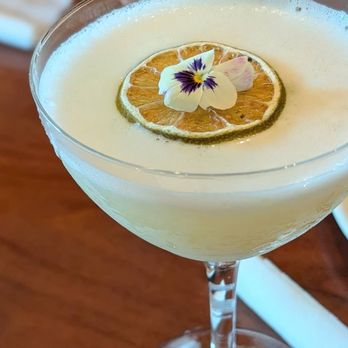 Wit & Wisdom Sonoma - Cocktail - New American Near Me - Sonoma, California