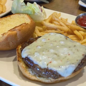 The Parlay Kitchen + Cocktails - Cheese Burger with Fries - Gastropubs Near Me - Scottsdale, Arizona The Parlay Kitchen + Cocktails - Cheese Burger with Fries - Gastropubs Near Me - Scottsdale, Arizona