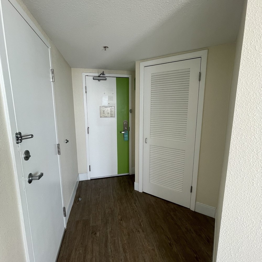 Bellwether Beach Resort - Hotel room - Resorts Near Me - St. Pete Beach, Florida Bellwether Beach Resort - Hotel room - Resorts Near Me - St. Pete Beach, Florida