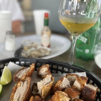 Las Mercedes Grill - Chicharrón cerdo frito - Latin American Near Me - Miami, Florida Las Mercedes Grill - Chicharrón cerdo frito - Latin American Near Me - Miami, Florida