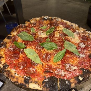 Smith & Lentz Brewing - Spicy Marg pizza - Beer Gardens Near Me - Nashville, Tennessee