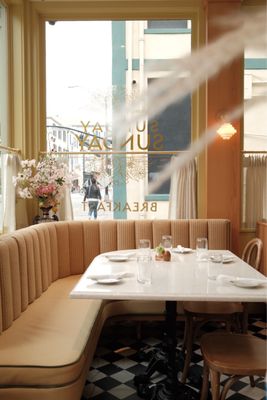 Sunday Sunday by null