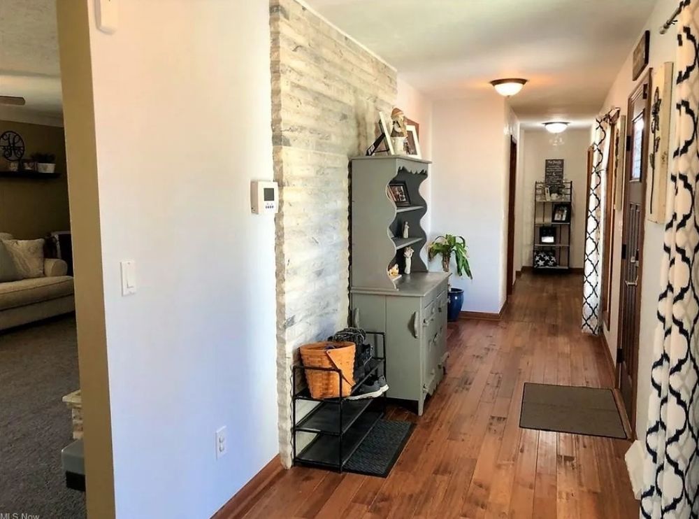 Slide of Integrity Home Maintenance