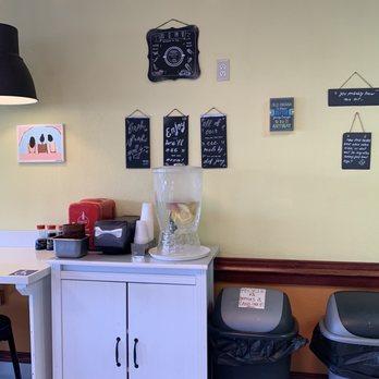 Poki Run - Free water! - Live/Raw Food Near Me - Milpitas, California Poki Run - Free water! - Live/Raw Food Near Me - Milpitas, California