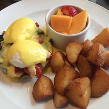 Provence Marinaside - Vegetarian Omelette. - Seafood Near Me - Vancouver, British Columbia