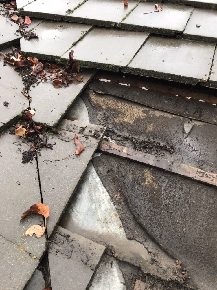 Slide of Ramirez Roofing & Gutters