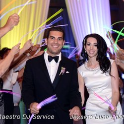 Music Maestro DJ Service - Vancouver BC Disc Jockeys