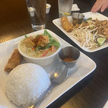 Royal Orchid Thai Restaurant - both entrees - Thai Near Me - Riverside, California Royal Orchid Thai Restaurant - both entrees - Thai Near Me - Riverside, California
