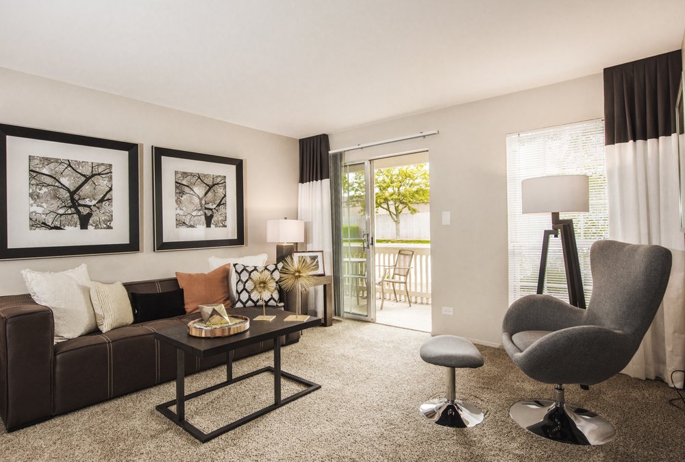 MARTIN’S POINT APARTMENT HOMES Updated September 2024 39 Photos