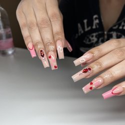 Nails by Emm