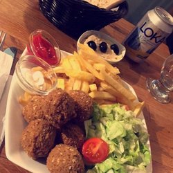 Shenachil Café - Lätt godast falafel i stan!