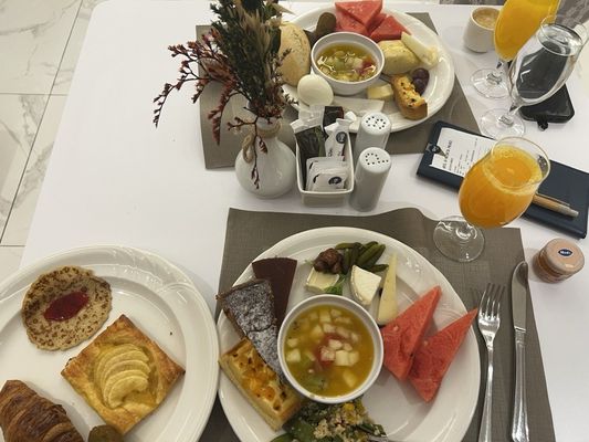 SH Valencia Palace by null