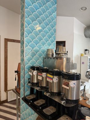 Trianon Coffee by null