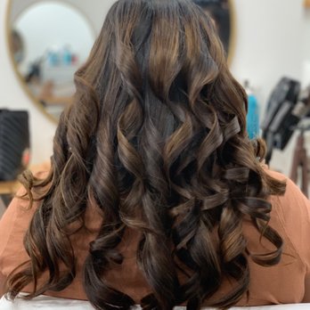 LaParlour Hampton Salon - Fiery Hair! - Hair Salons Near Me - Amagansett, New York LaParlour Hampton Salon - Fiery Hair! - Hair Salons Near Me - Amagansett, New York