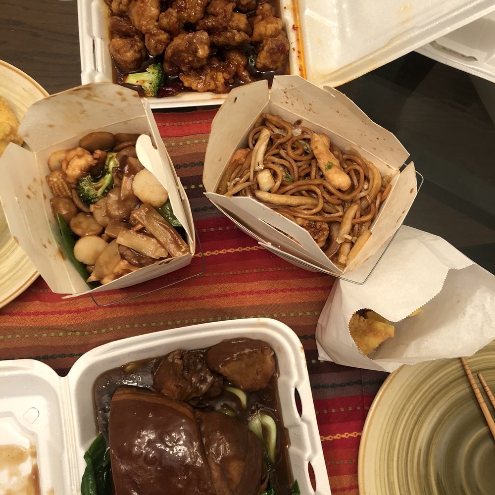 House lo mein, general tso, happy family, and pork shoulder from the "Chinese" menu House lo mein, general tso, happy family, and pork shoulder from the "Chinese" menu