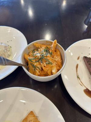 Janelas Restaurant and Bar