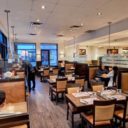 Casa Grecque Sherbrooke St - Here, I requested and availed myself of a table near the window looking out onto Sherbrooke