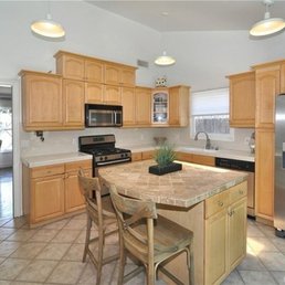 Kitchen Before 2 Kitchen Before 2