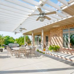 BH Pro Roofing - pergola