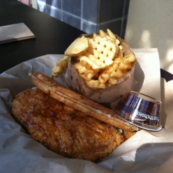 Bruxie - Chicken and waffles - Breakfast & Brunch Near Me - Brea, California