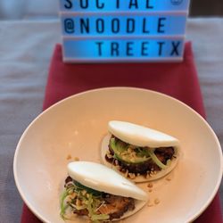 Noodle Tree - Pork belly Bao Buns
