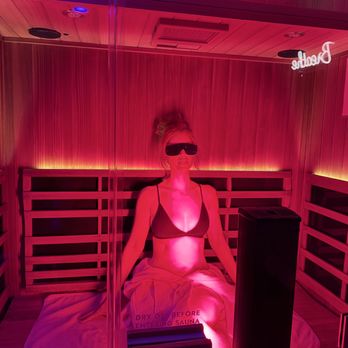 Solivana Wellness Lab - Enjoy complimentary red light in our infrared sauanas - Alternative Medicine Near Me - Redwood City, California Solivana Wellness Lab - Enjoy complimentary red light in our infrared sauanas - Alternative Medicine Near Me - Redwood City, California