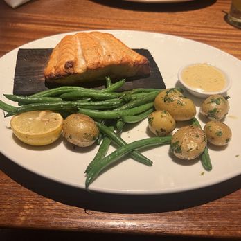 Seasons 52 - Cedar Plank - Roasted Salmon - New American Near Me - Chestnut Hill, Massachusetts Seasons 52 - Cedar Plank - Roasted Salmon - New American Near Me - Chestnut Hill, Massachusetts